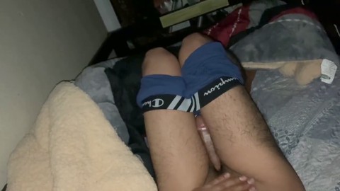 Crampie, gritando, 18 year cute girl